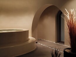 Enarma Suites & Spa Wellness Retreat