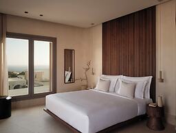 Enarma Suites & Spa Wellness Retreat
