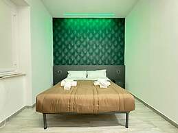 Royal Rooms