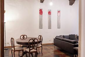 Piazza Navona Charming Large Apartment