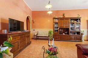 Luxury Private Villa With Garden
