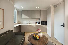 Charles Hope Boutique Hometel