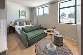 Charles Hope Boutique Hometel