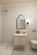Charles Hope Boutique Hometel