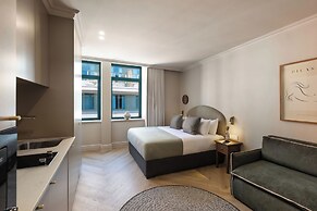 Charles Hope Boutique Hometel