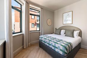 Charles Hope Boutique Hometel