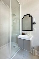 Charles Hope Boutique Hometel