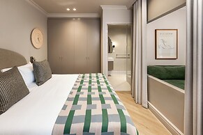Charles Hope Boutique Hometel