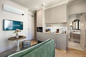 Charles Hope Boutique Hometel