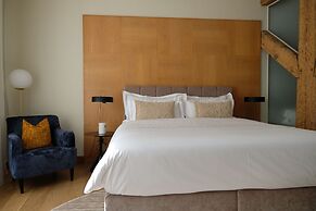 The Three Sisters Hotel