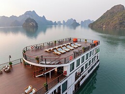 Indochine Grand Lan Ha Bay