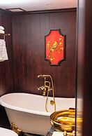 Indochine Grand Lan Ha Bay