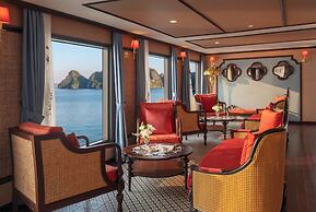Indochine Grand Lan Ha Bay