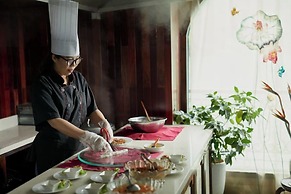 Indochine Grand Lan Ha Bay