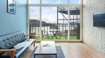 Yeosu Island Pet Pension