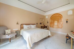 Niravi Jaipur