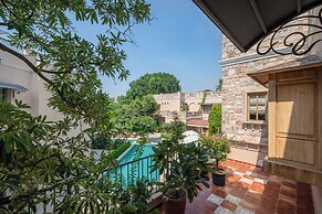 Niravi Jaipur