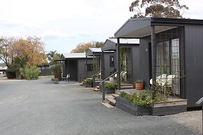 Lunar Cabins