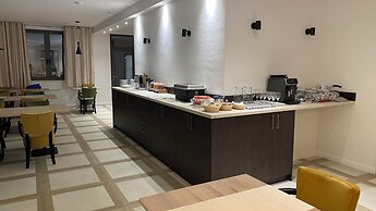 VINOTEL BRZICA ALJMAŠ