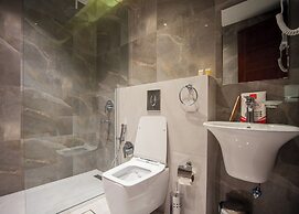 Elite One-Bedroom Apt AlRimal-3