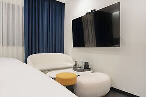 HOTEL GRAND PARIS