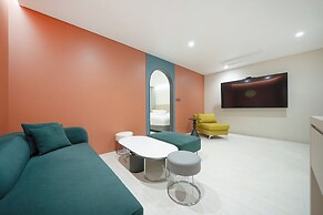 HOTEL GRAND PARIS