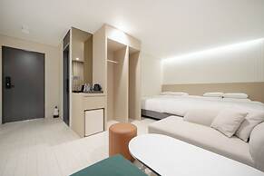 HOTEL GRAND PARIS
