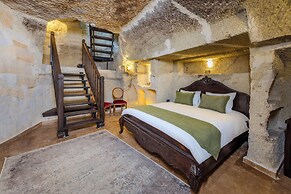 ARIEN CAVE SUITES