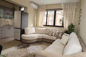 Kron s Apartment Cozy 1BR