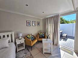 Ivy Place Studio Apartment