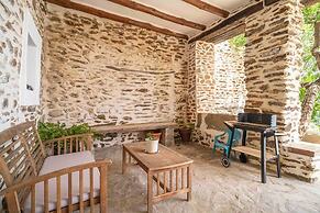 Rustic Special House With sea Views