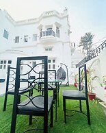 Grand Villa