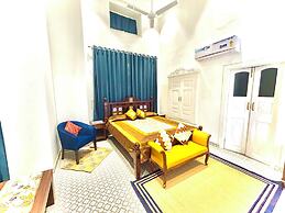 Grand Villa