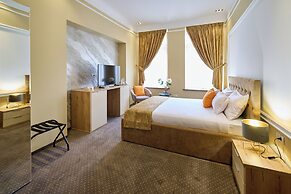 G Danube Boutique Hotel
