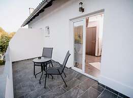 Mountain Serenity Rooms