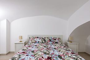 Teto's house