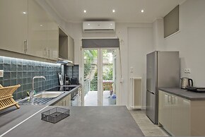 Just Home in Kalithea