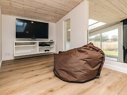 8 Person Holiday Home in Vaeggerlose-by Traum