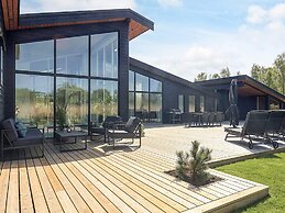 8 Person Holiday Home in Vaeggerlose-by Traum