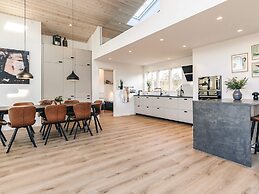 8 Person Holiday Home in Vaeggerlose-by Traum