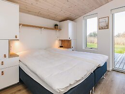 8 Person Holiday Home in Vaeggerlose-by Traum