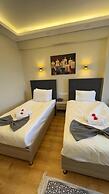 Lions Hotel