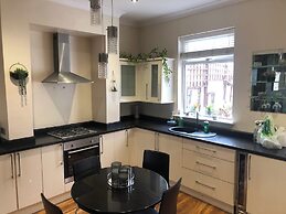 Darlington Delight - Spacious 3 Bedroom House