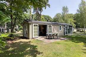Chalet With a Dishwasher, in a Car-free Park
