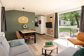 Chalet With a Dishwasher, in a Car-free Park