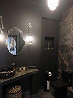 DAR HISANE