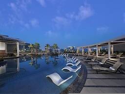 Luxury Studio Near Wafi Mall Metro Dubai Frame