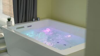 Yeongheungdo Sunset Spa Pension