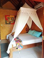 Kampung Meno Bungalows