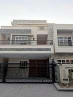 SKM Lodges